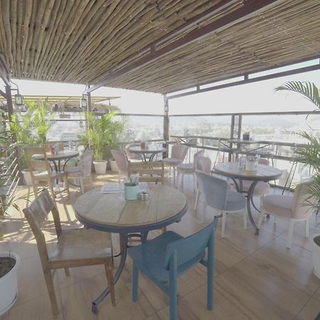 Hotel Udai Niwas By The Lake Ουνταϊπούρ Εξωτερικό φωτογραφία